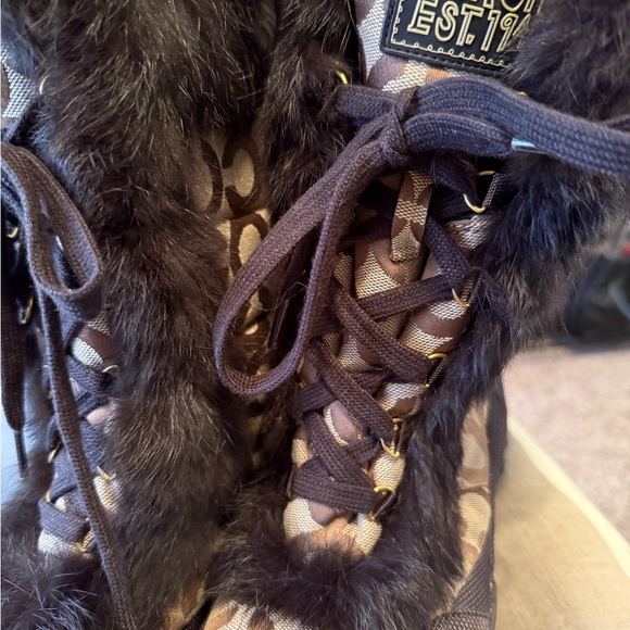 Coach “Jennie” Signature Winter Boots - Brown and Tan - Picture 6 of 9
